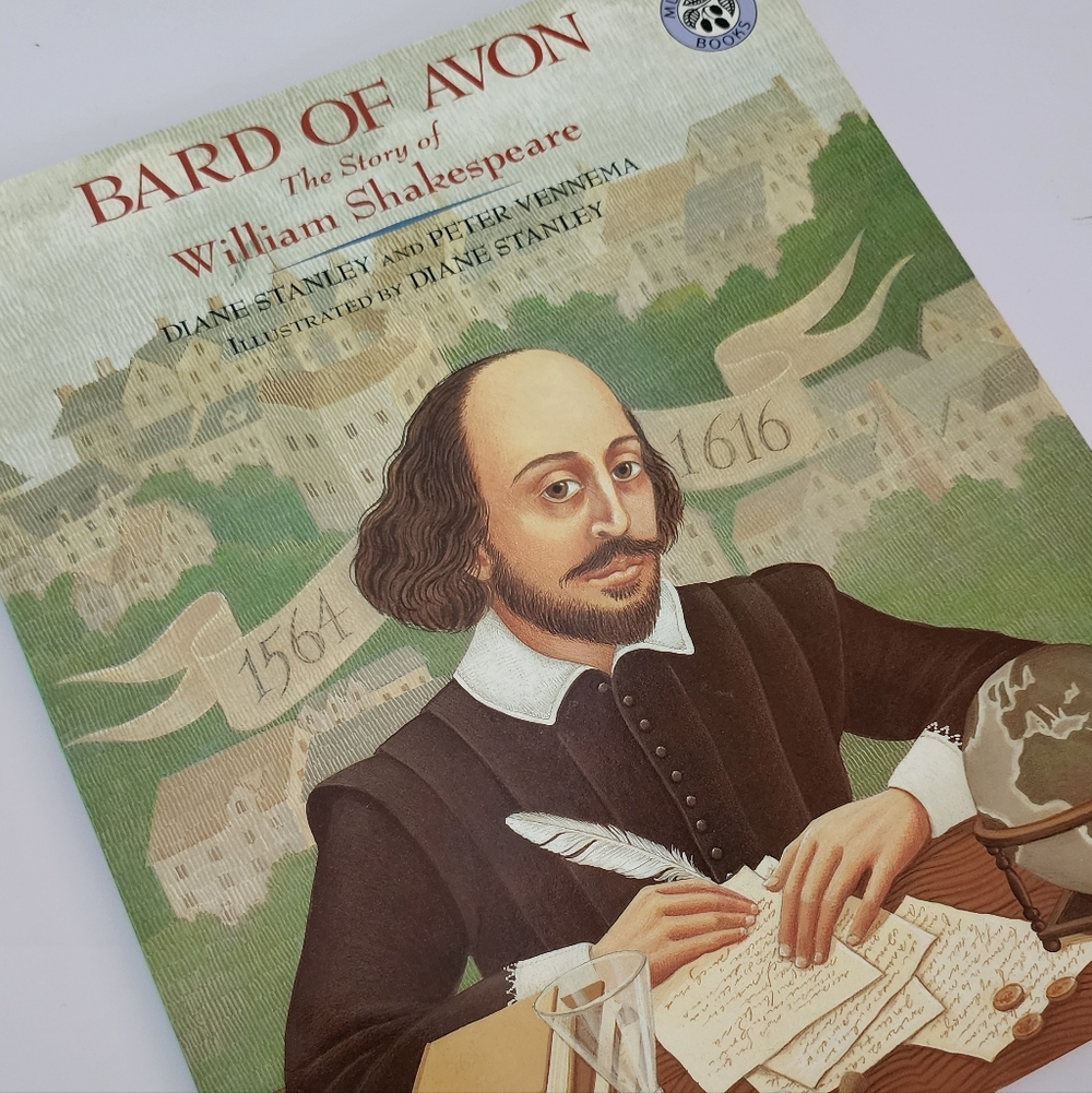Bard of Avon William Shakespeare Illustrated Book - Green Cover
